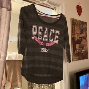 Gray striped shirt, soft size large